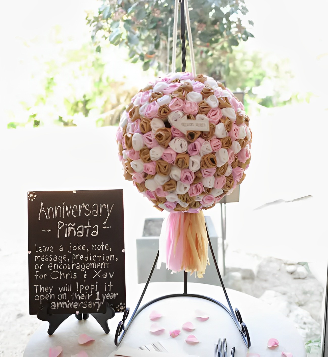 big bouquet of pink flowers, anniversary piñata