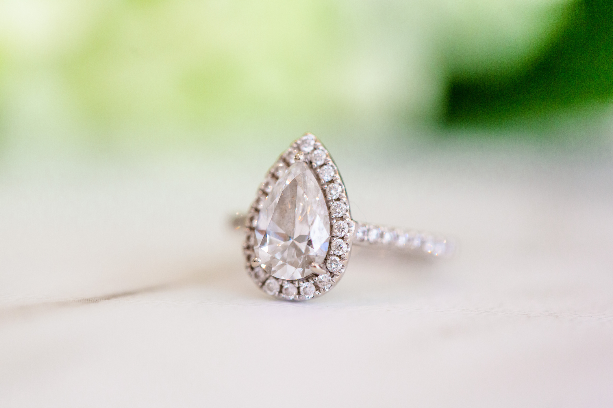 pear shape cut diamond