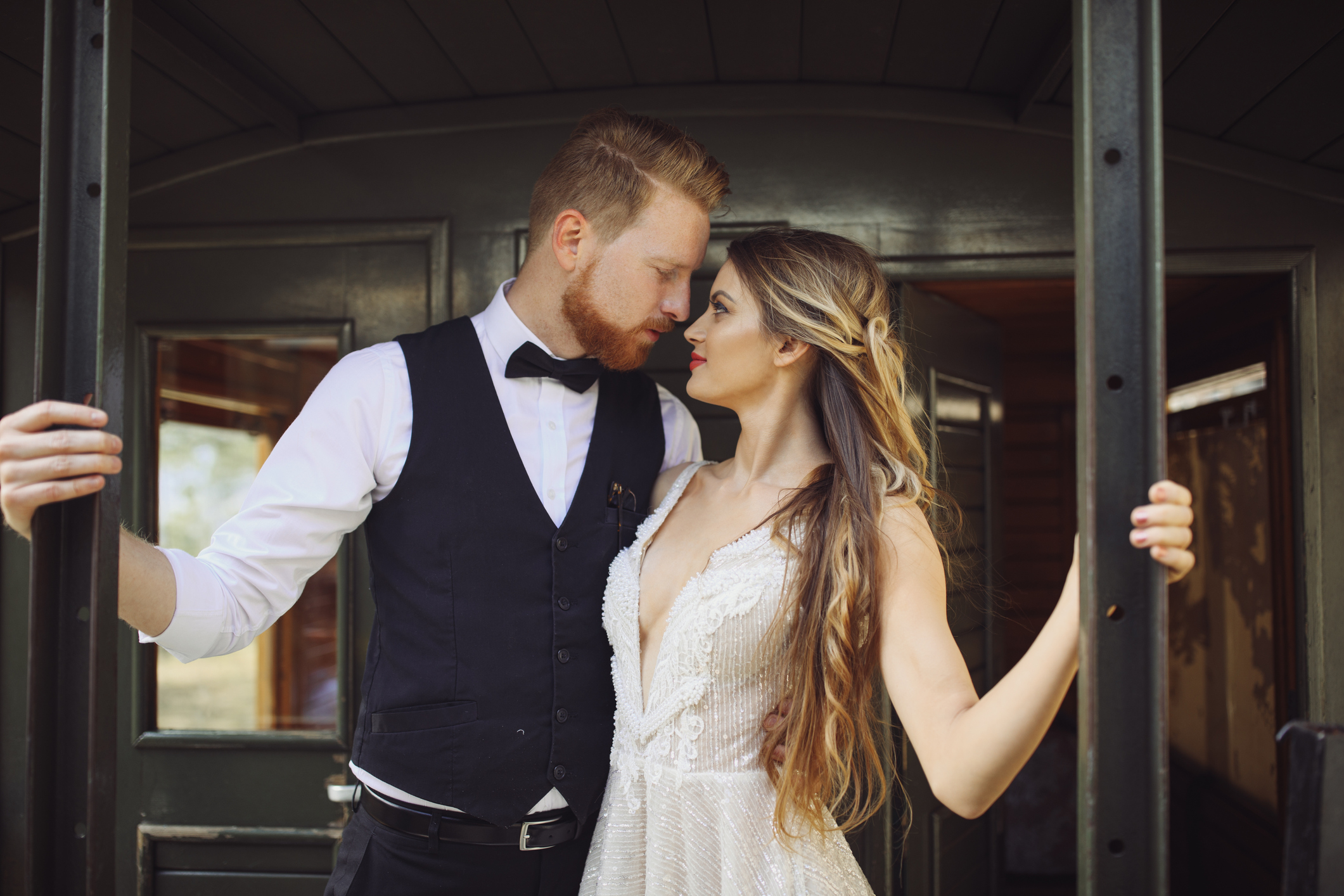 wedding couple session in a train